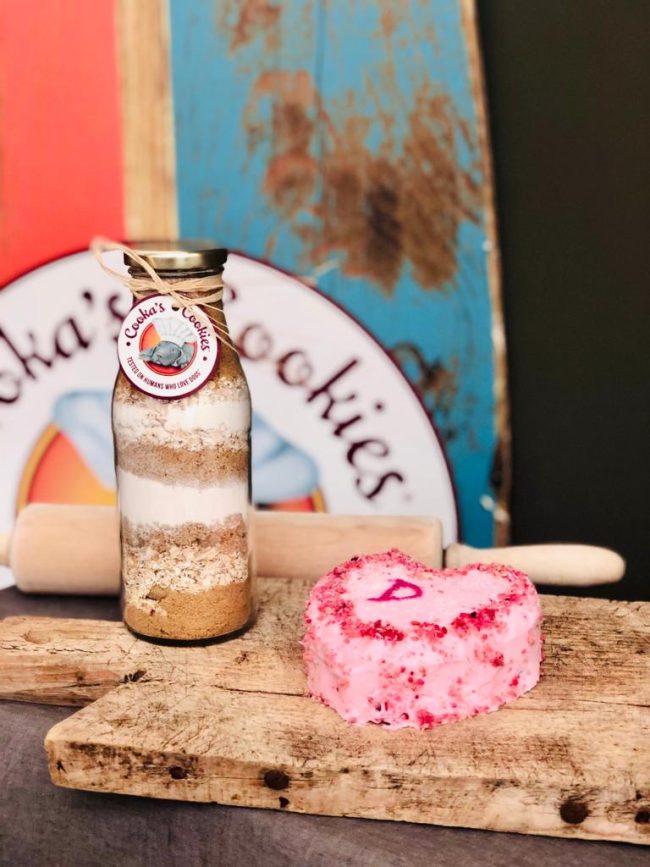 Cake in a bottle delicious Cake for dogs Cooka's Cookies